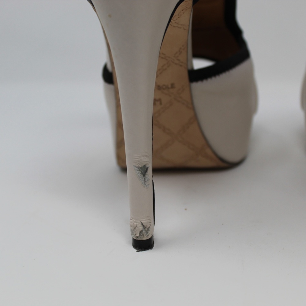 L.A.M.B heels - Picture 8 of 8
